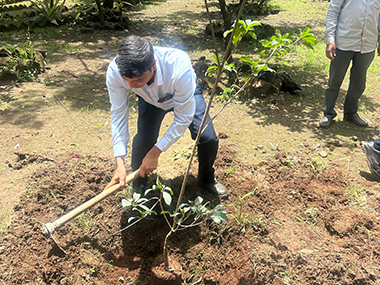 CSR Initiative 7